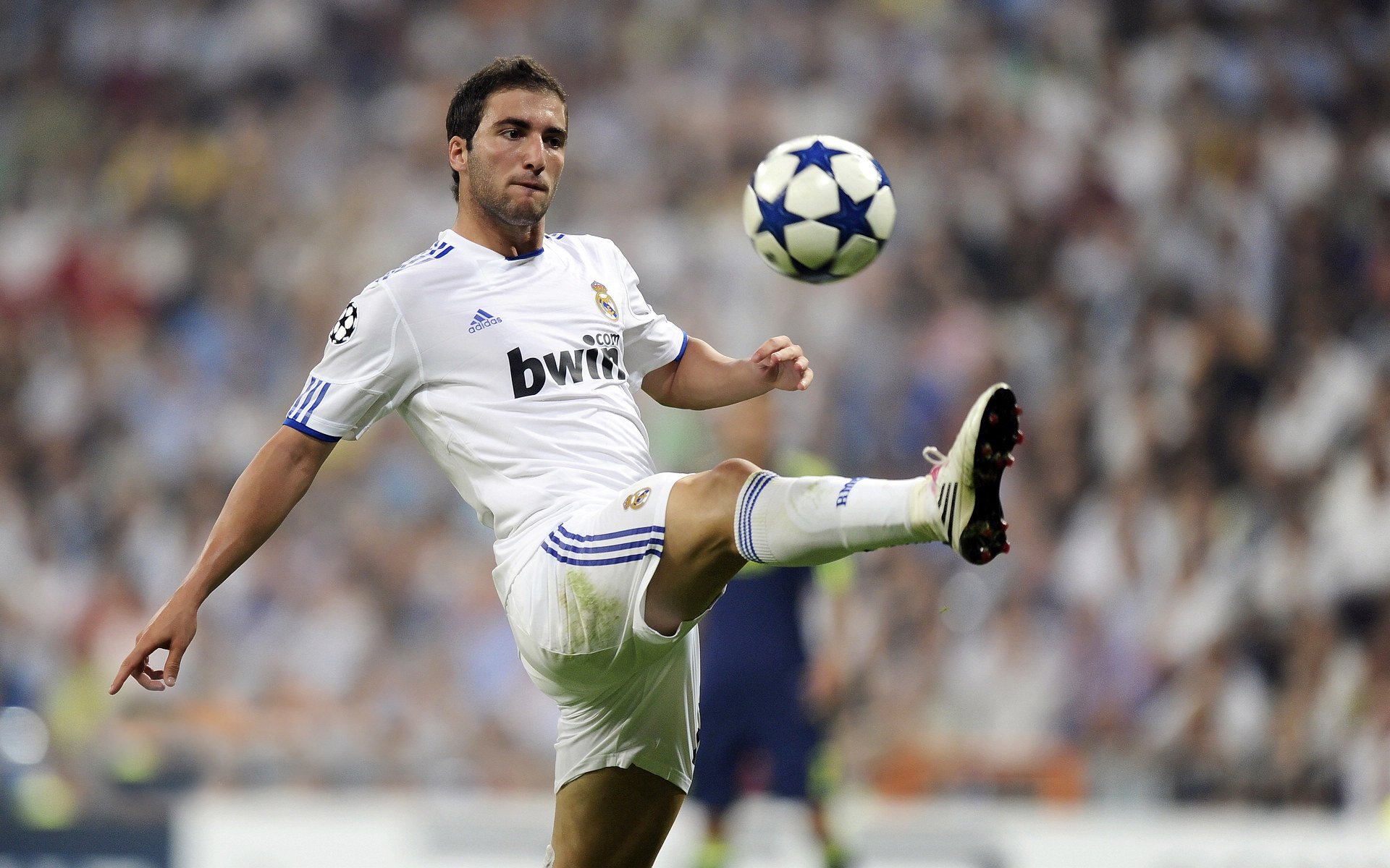 克罗地亚队遭遇瑞士的挑战，取得一场宝贵胜利，克罗地亚和瑞士球队谁更厉害